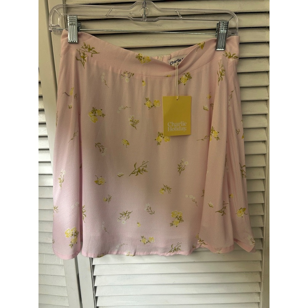 Charlie Holiday Willow Skirt in Summer Rose Pink Size M